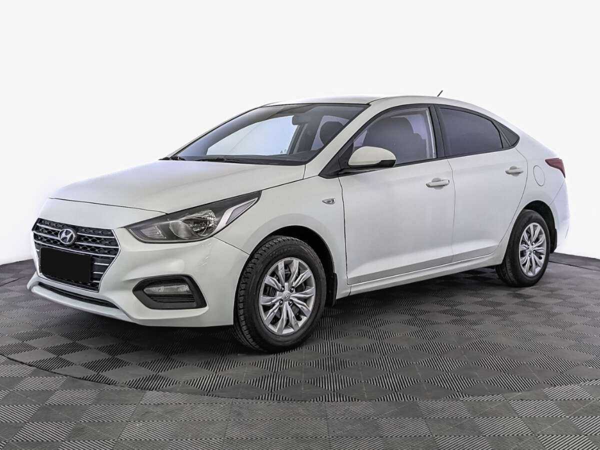Hyundai Solaris 2019 года с пробегом. Посмотреть фото