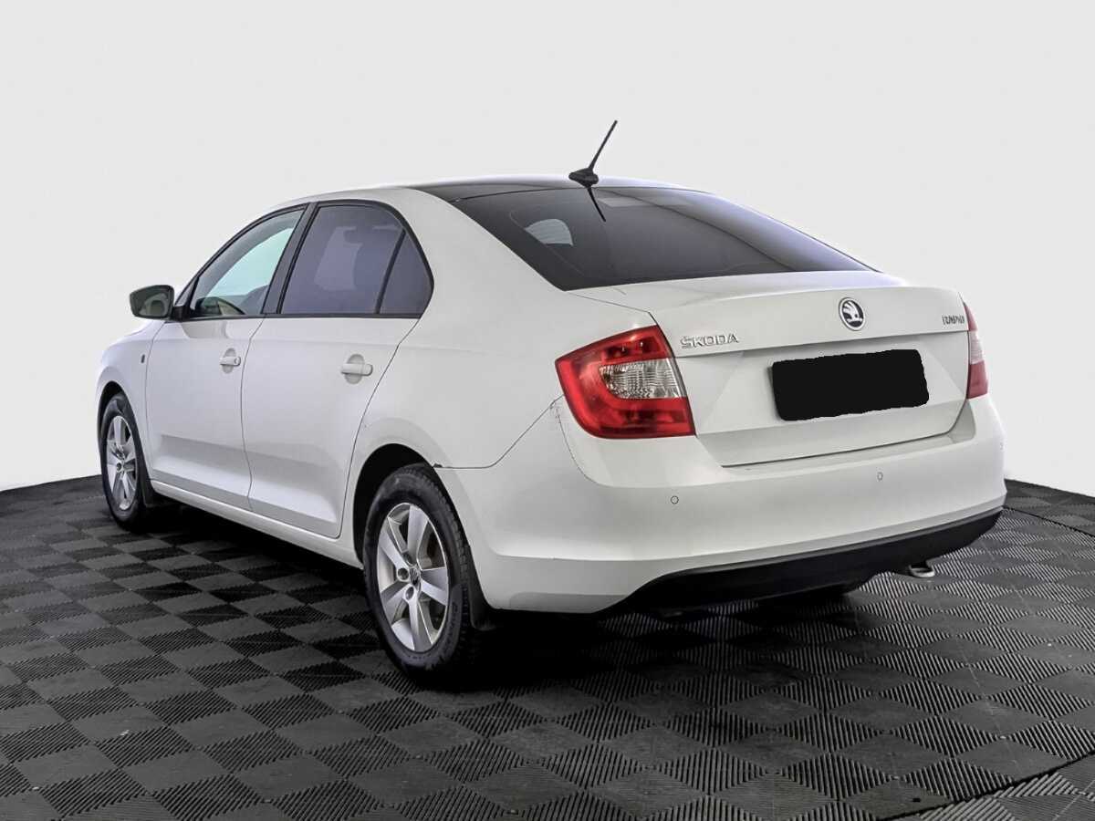 Skoda Rapid 2017 года с пробегом. Фото: #6