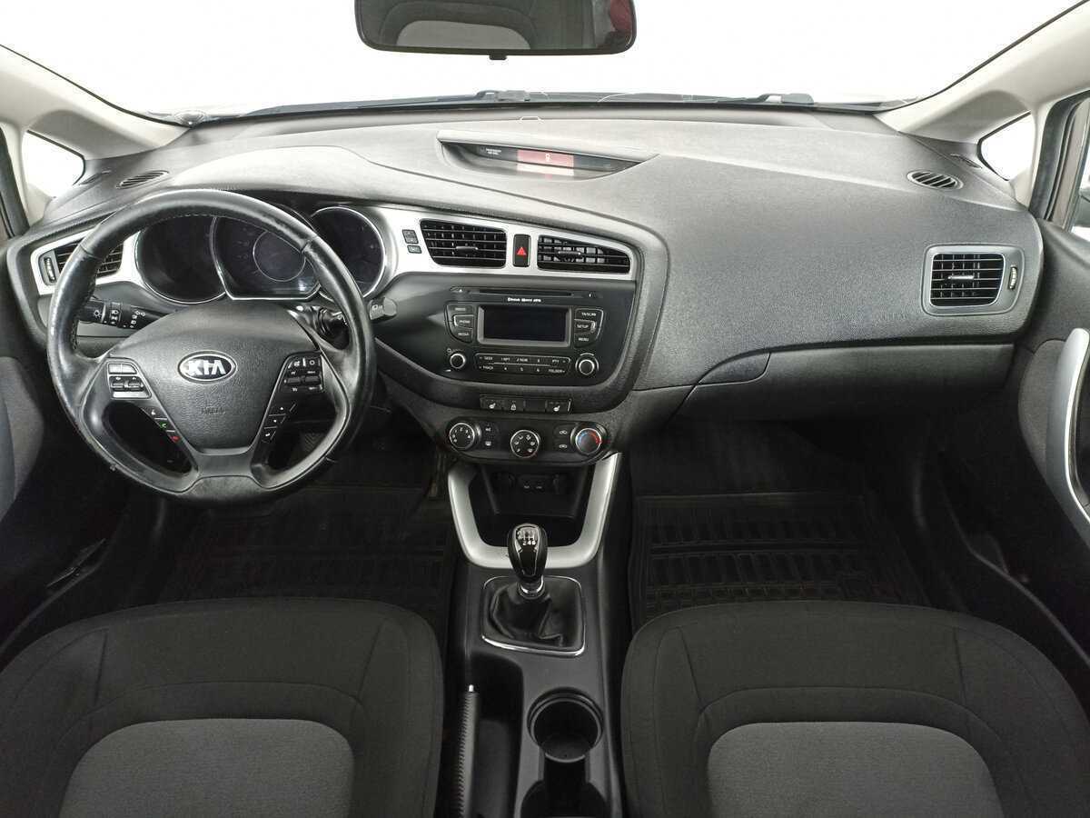 Kia Ceed 2012 года с пробегом. Фото: #13