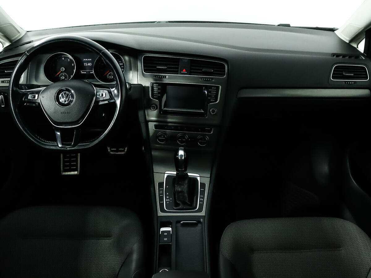 Volkswagen Golf 2013 года с пробегом. Фото: #11