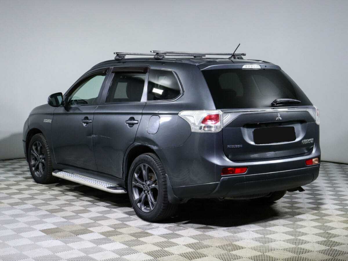 Mitsubishi Outlander 2013 года с пробегом. Фото: #5
