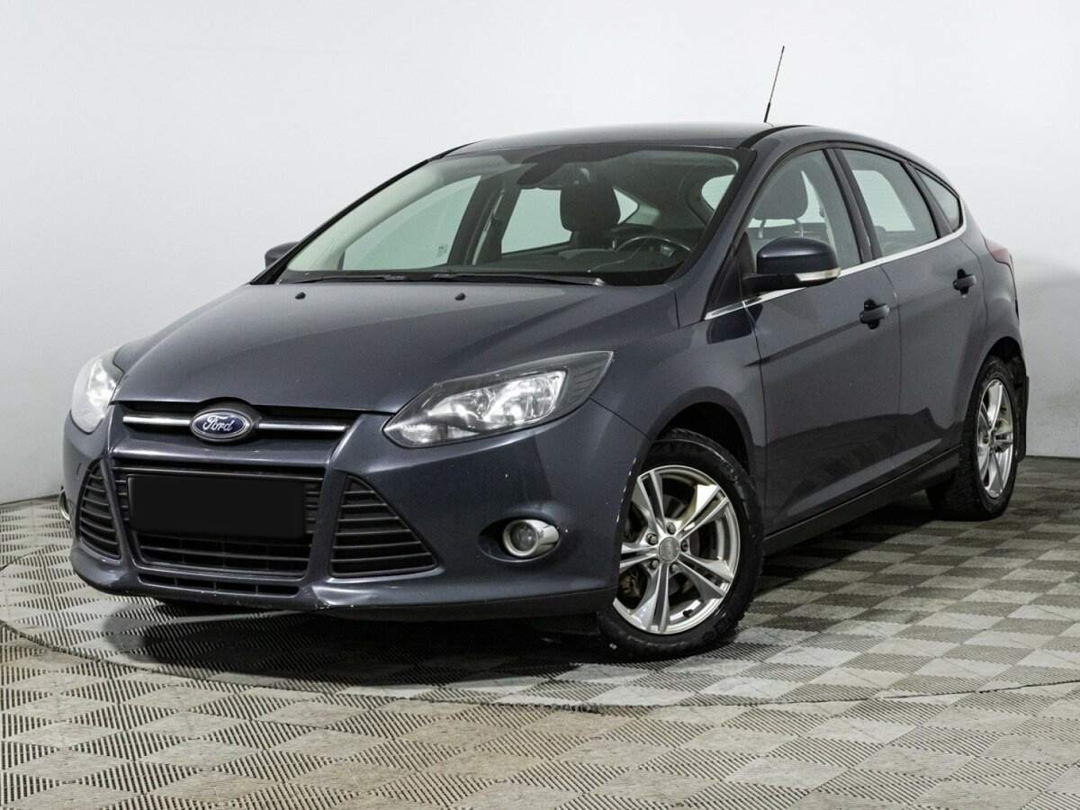 Ford Focus 2013 года с пробегом. Посмотреть фото