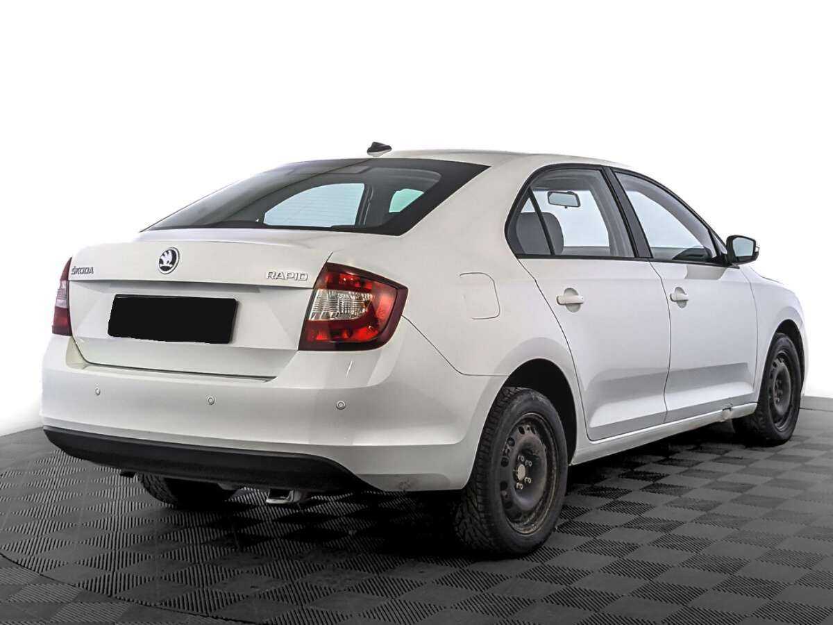Skoda Rapid 2019 года с пробегом. Фото: #4