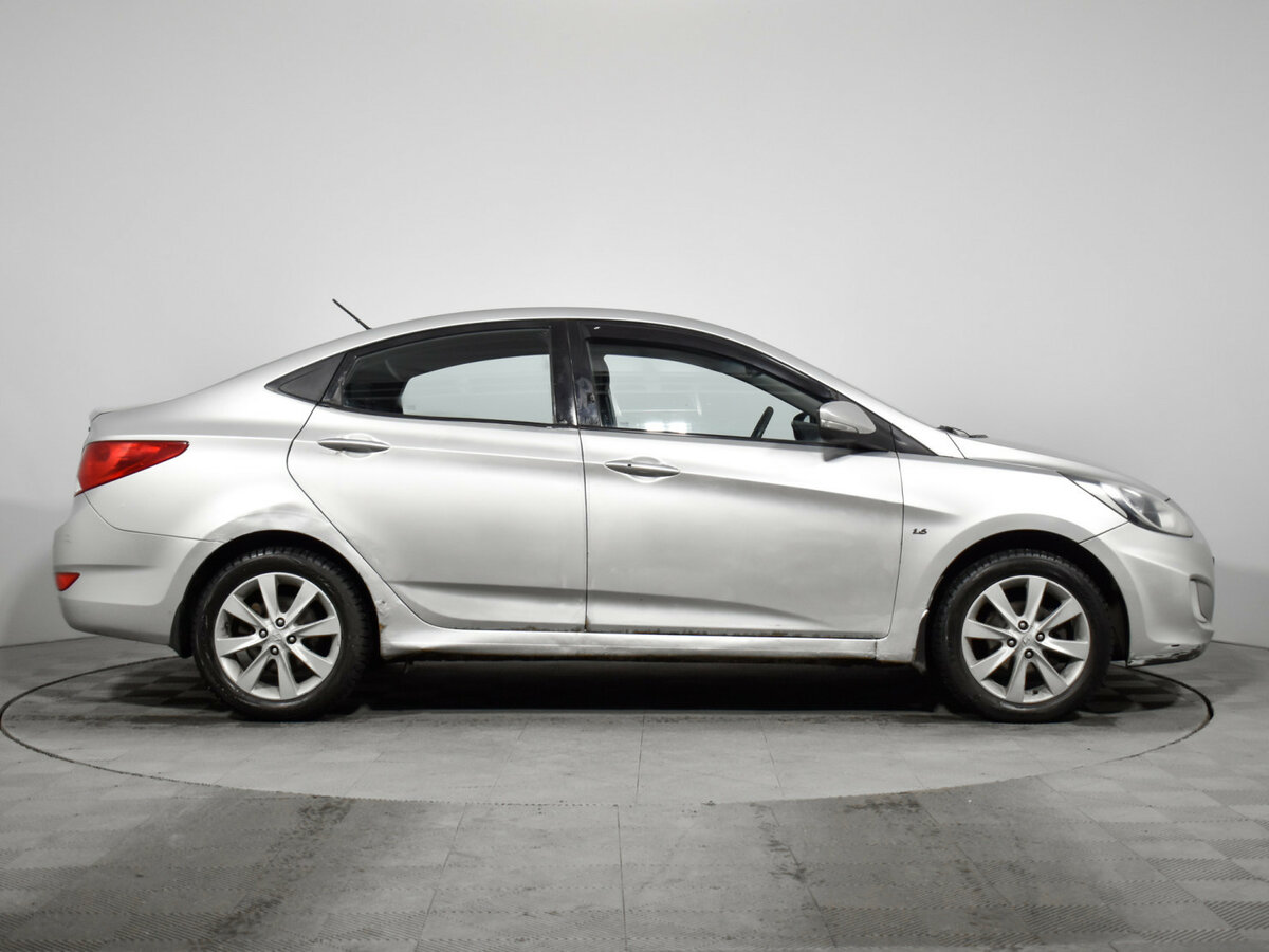 Hyundai Solaris 2012 года с пробегом. Фото: #3