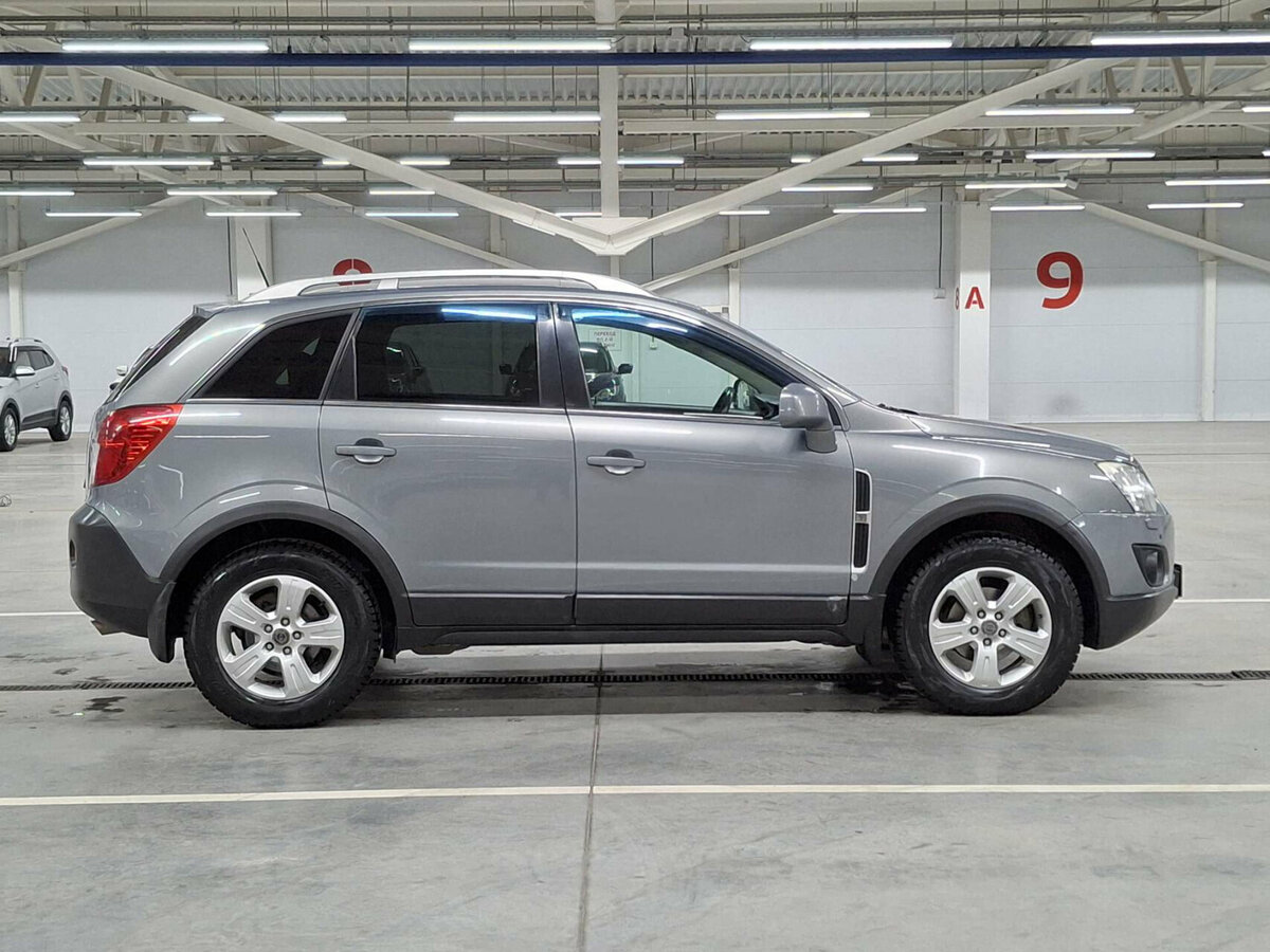 Opel Antara 2012 года с пробегом. Фото: #3