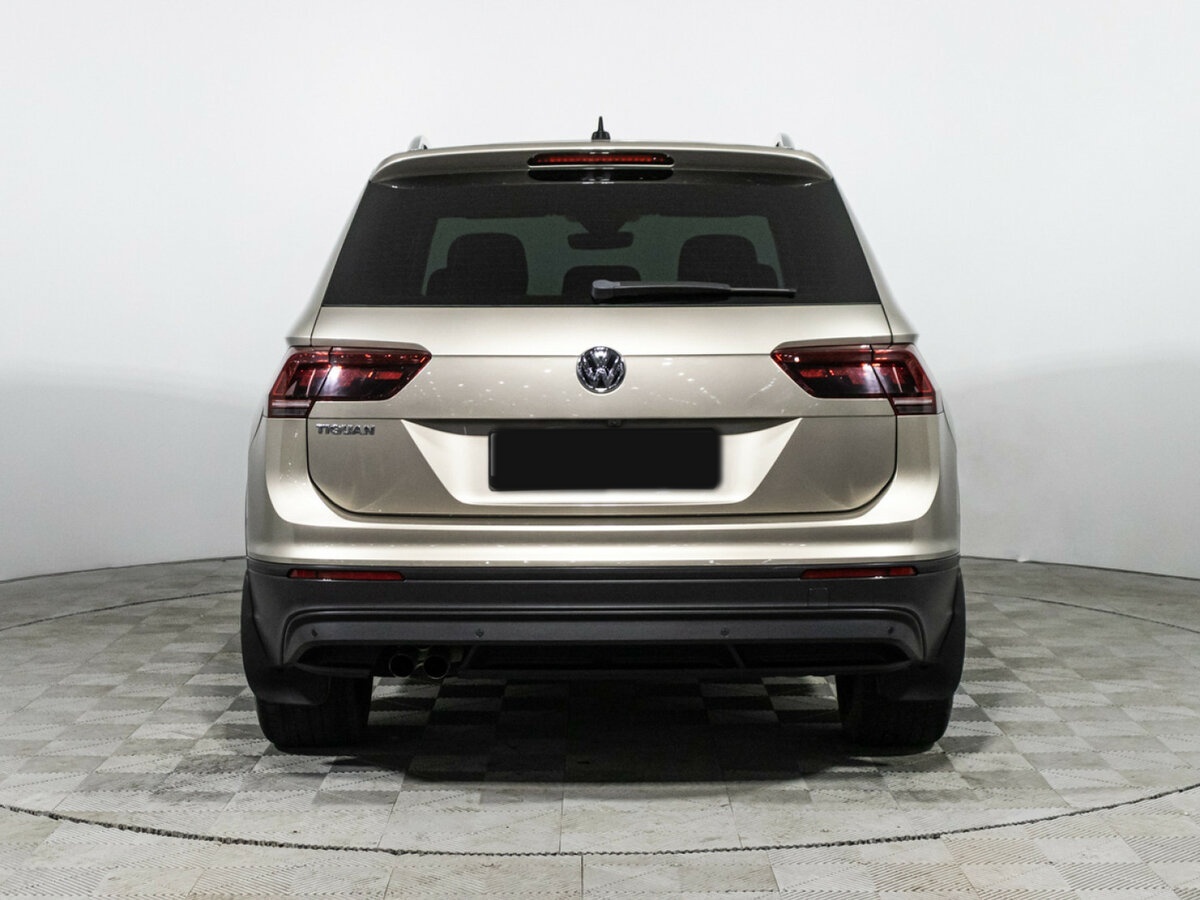 Volkswagen Tiguan 2019 года с пробегом. Фото: #5