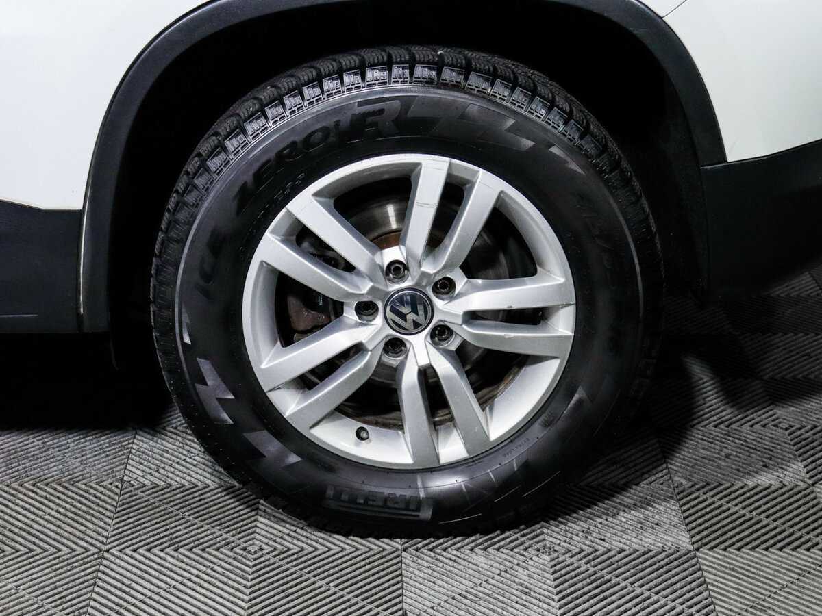 Volkswagen Tiguan 2015 года с пробегом. Фото: #14