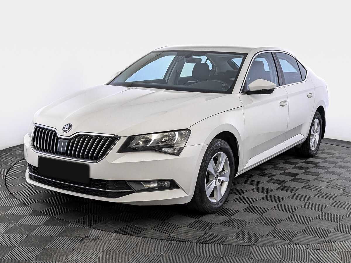 Skoda Superb 2017 года с пробегом. Фото: #0