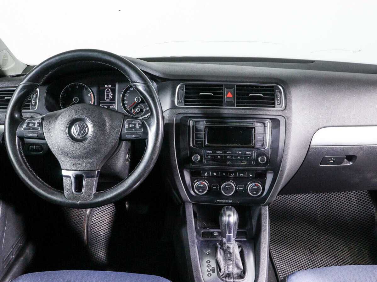 Volkswagen Jetta 2013 года с пробегом. Фото: #9