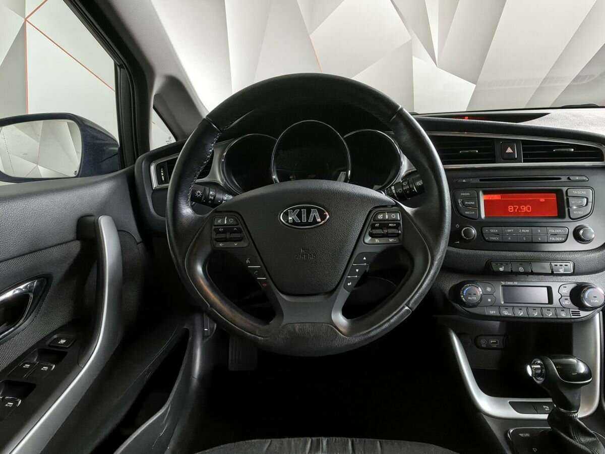 Kia Ceed 2015 года с пробегом. Фото: #14
