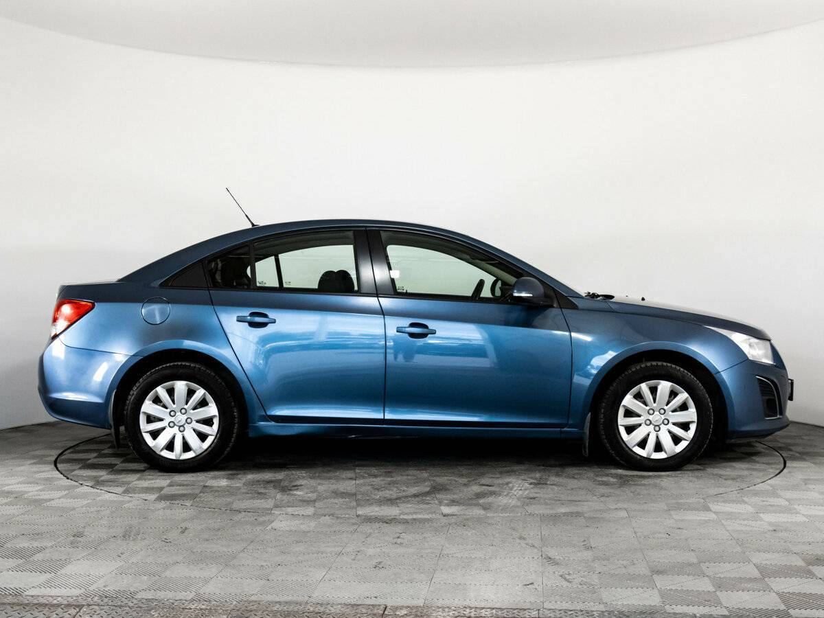 Chevrolet Cruze 2014 года с пробегом. Фото: #3