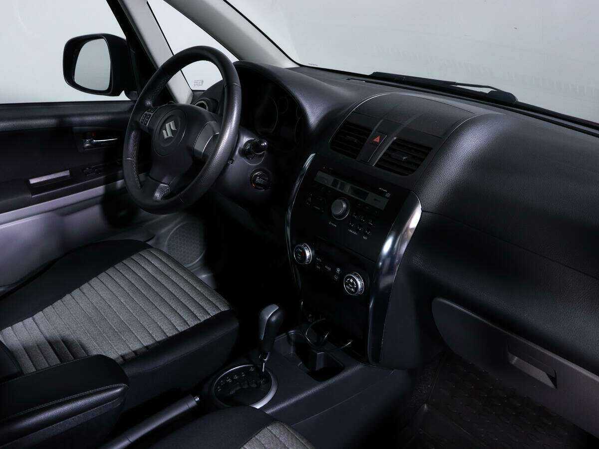 Suzuki SX4 2013 года с пробегом. Фото: #6