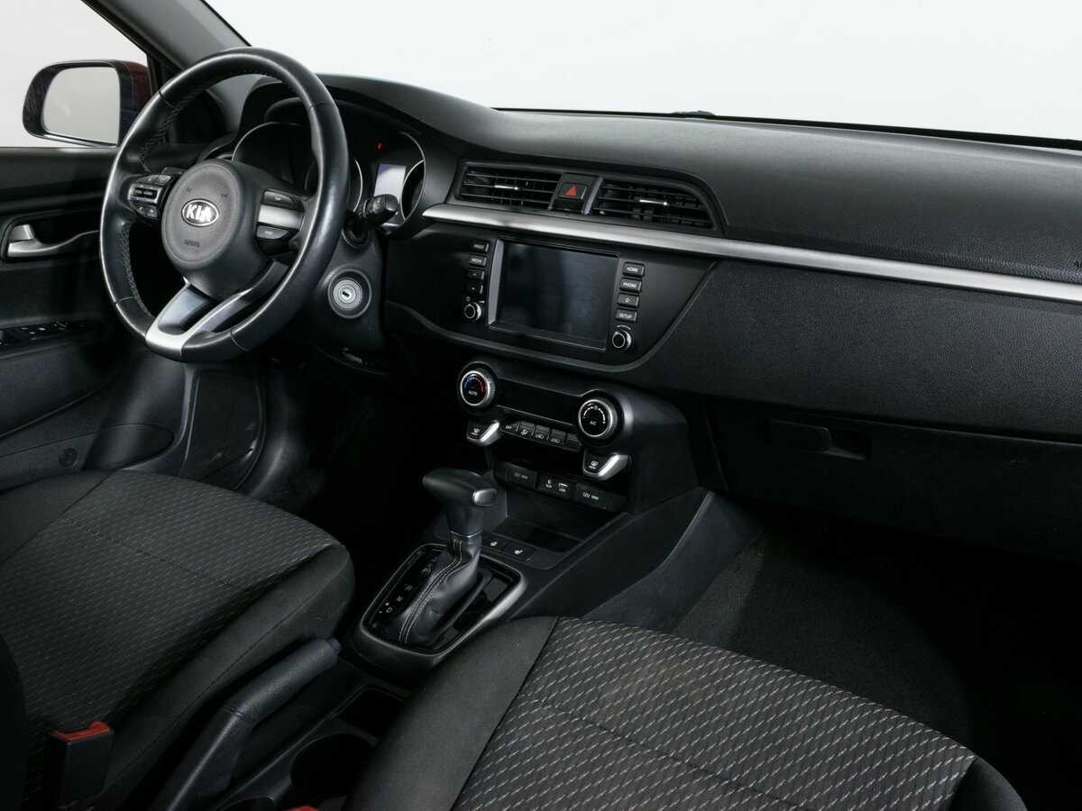 Kia Rio 2018 года с пробегом. Фото: #7