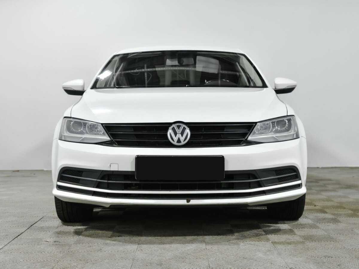 Volkswagen Jetta 2016 года с пробегом. Фото: #1