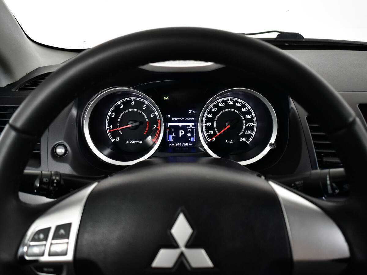 Mitsubishi Lancer 2012 года с пробегом. Фото: #10