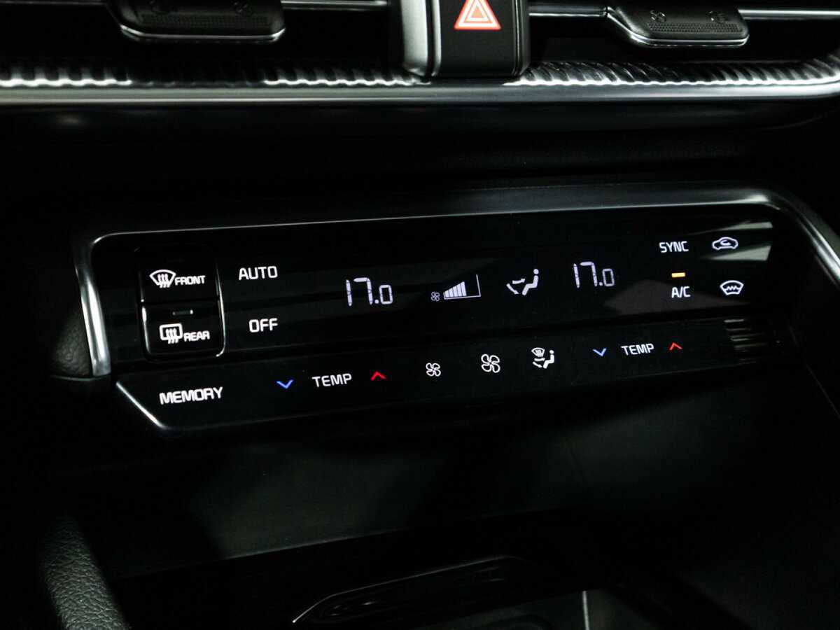 Kia K5 2021 года с пробегом. Фото: #19