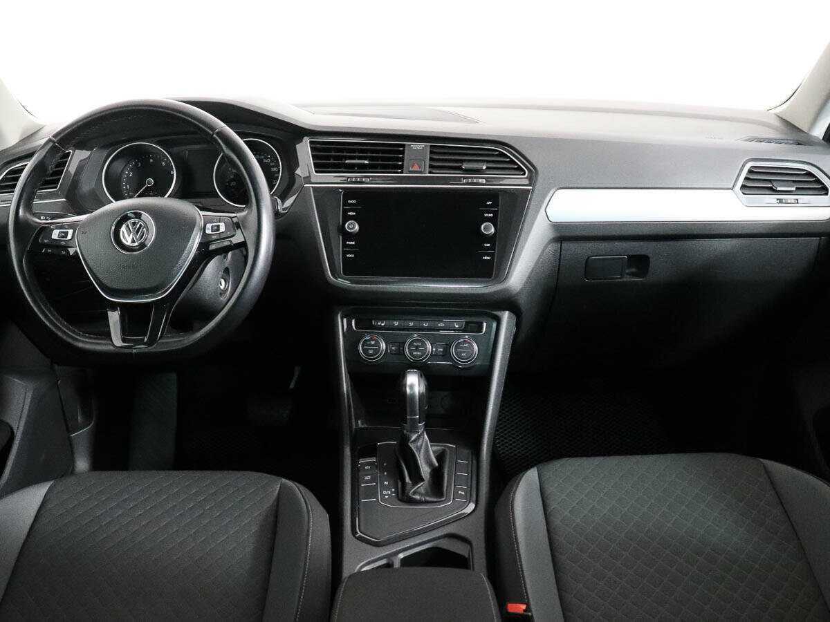 Volkswagen Tiguan 2018 года с пробегом. Фото: #9