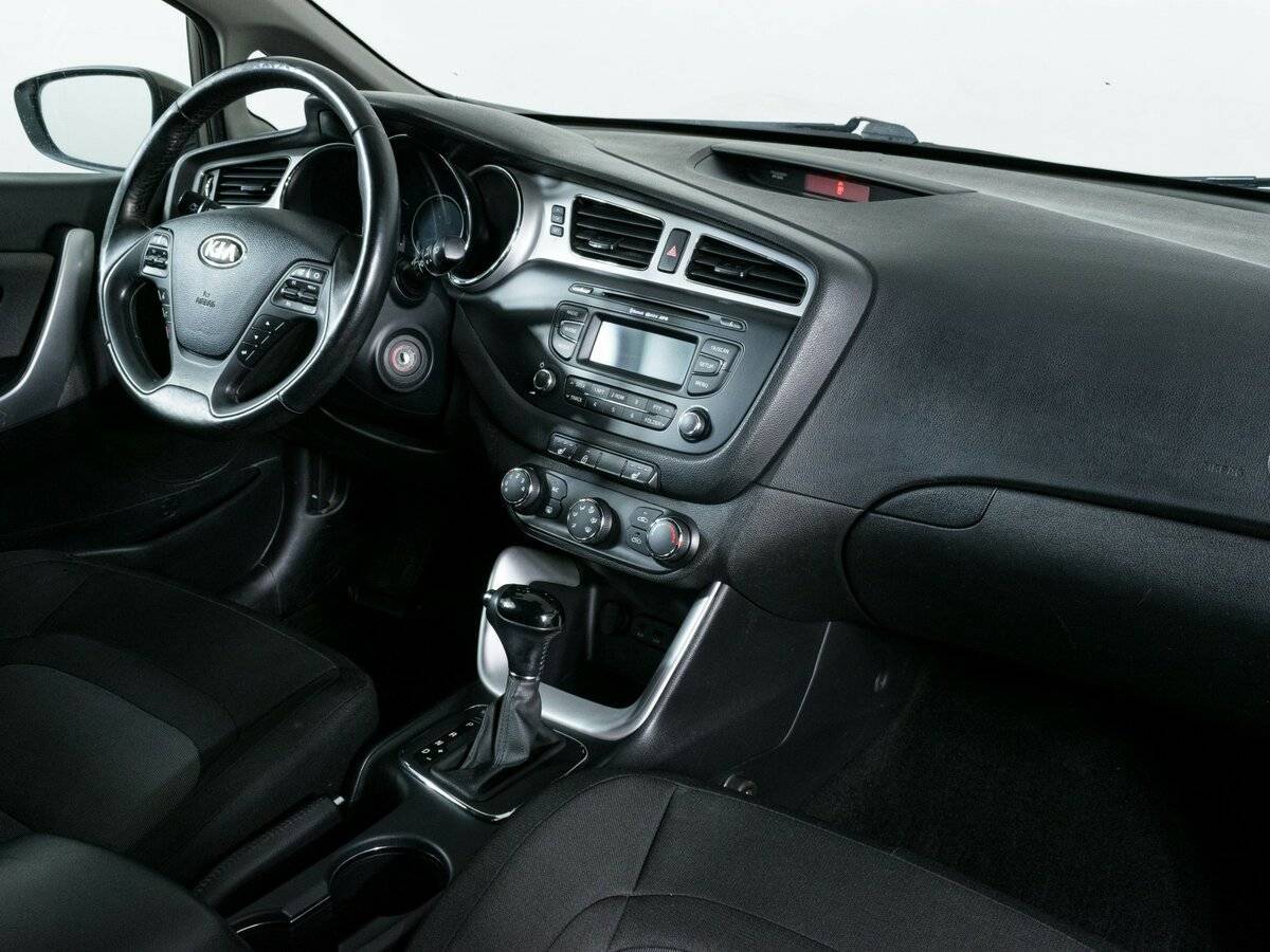 Kia Ceed 2012 года с пробегом. Фото: #9