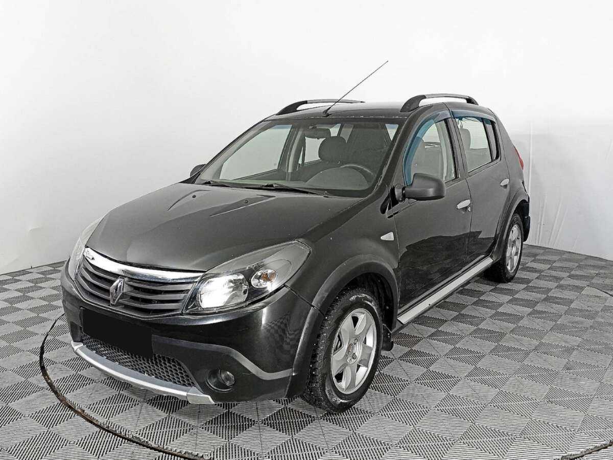 Renault Sandero 2013 года с пробегом. Фото: #0