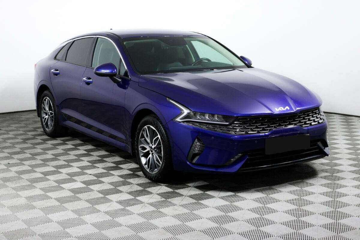 Kia K5 2021 года с пробегом. Фото: #2