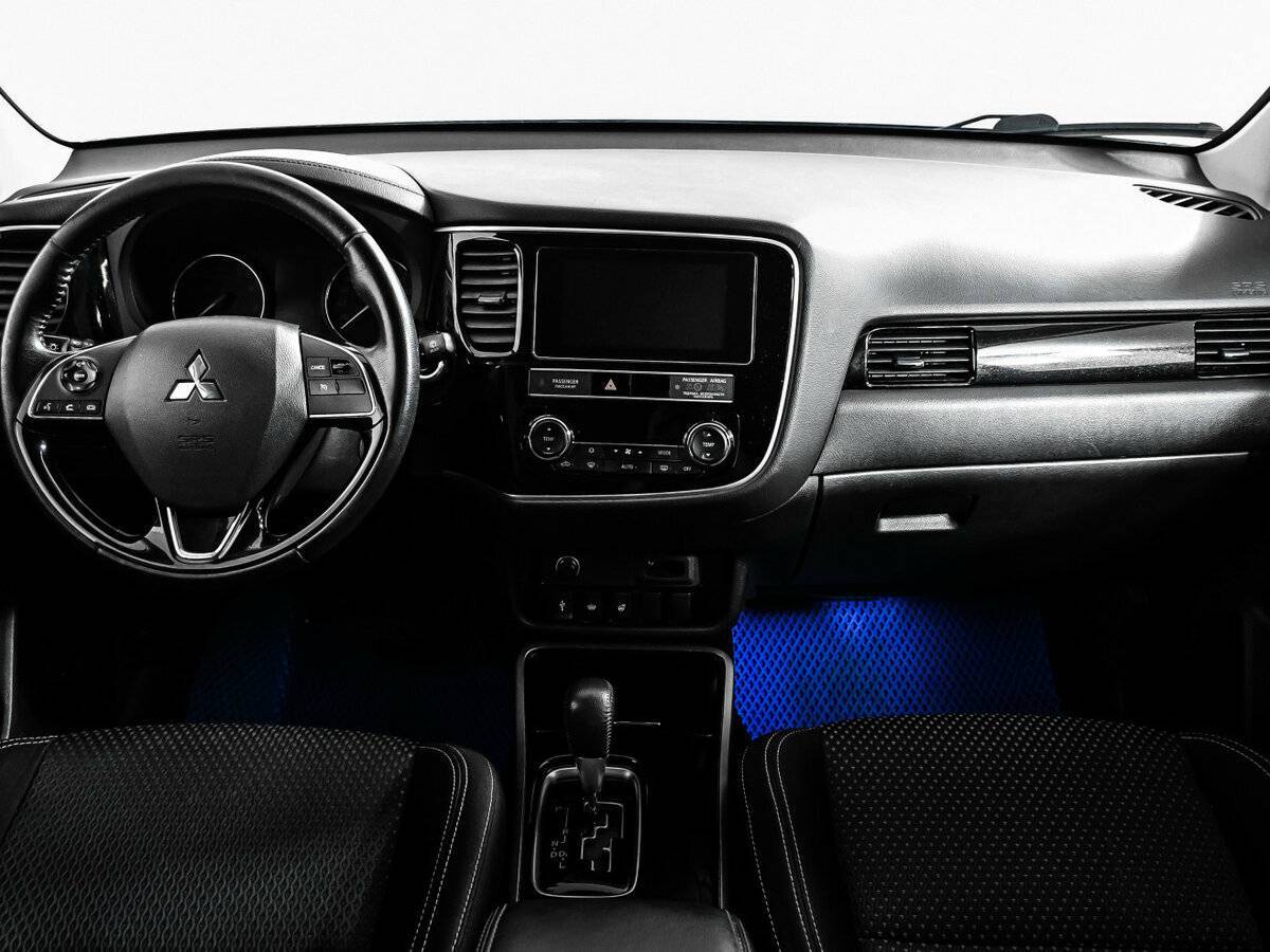 Mitsubishi Outlander 2019 года с пробегом. Фото: #10