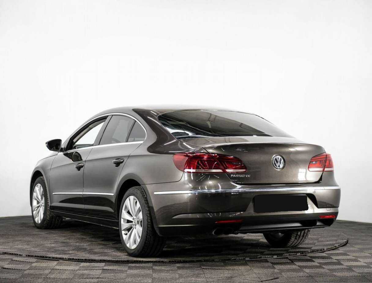 Volkswagen Passat CC 2012 года с пробегом. Фото: #3