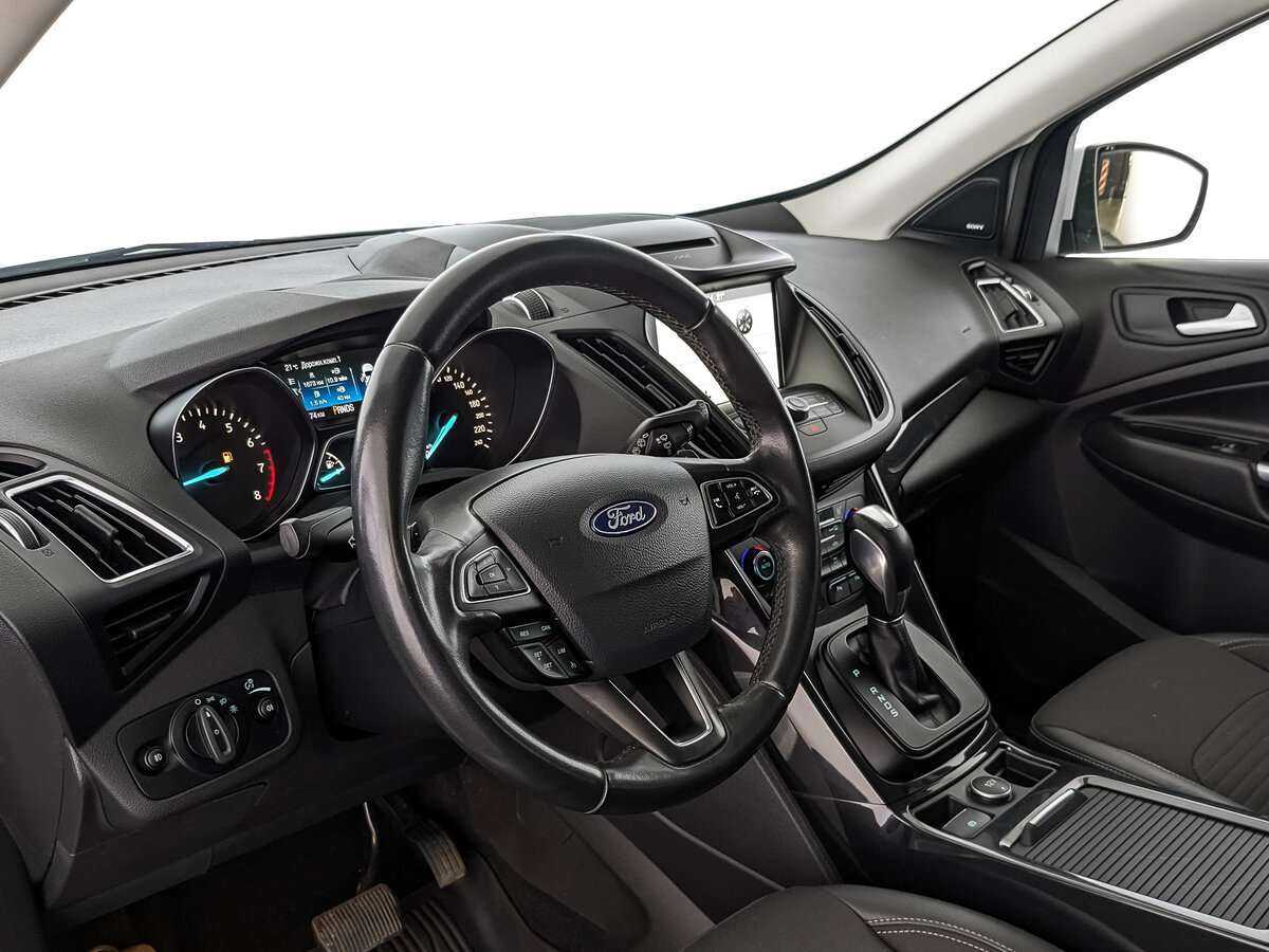 Ford Kuga 2018 года с пробегом. Фото: #10