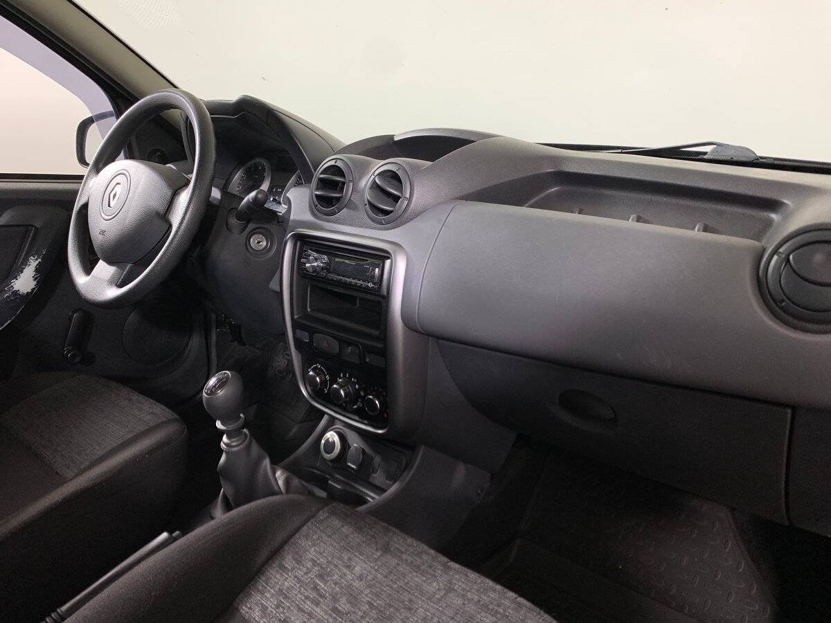 Renault Duster 2013 года с пробегом. Фото: #12