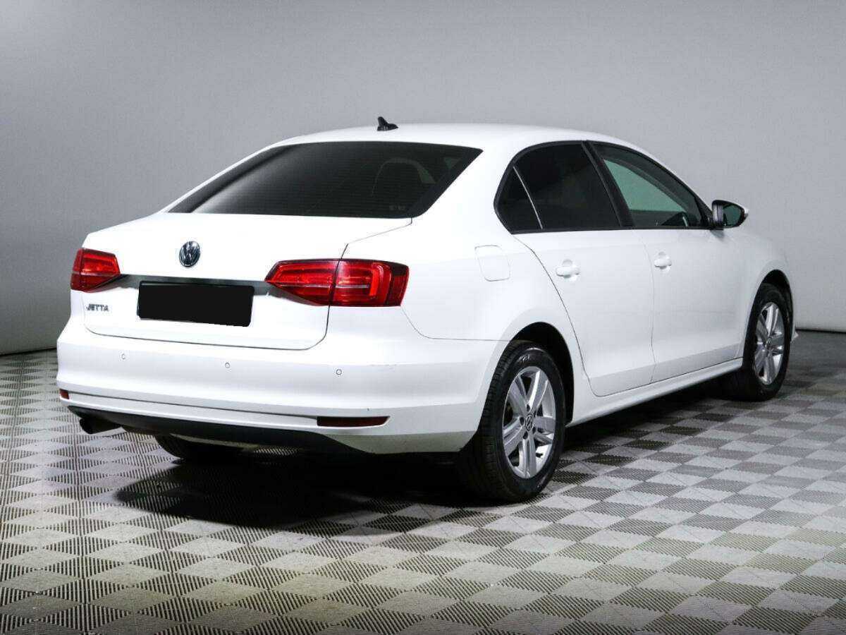 Volkswagen Jetta 2016 года с пробегом. Фото: #4
