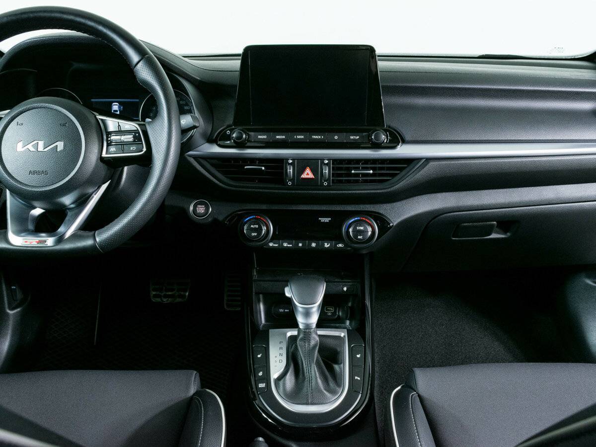 Kia Cerato 2021 года с пробегом. Фото: #8