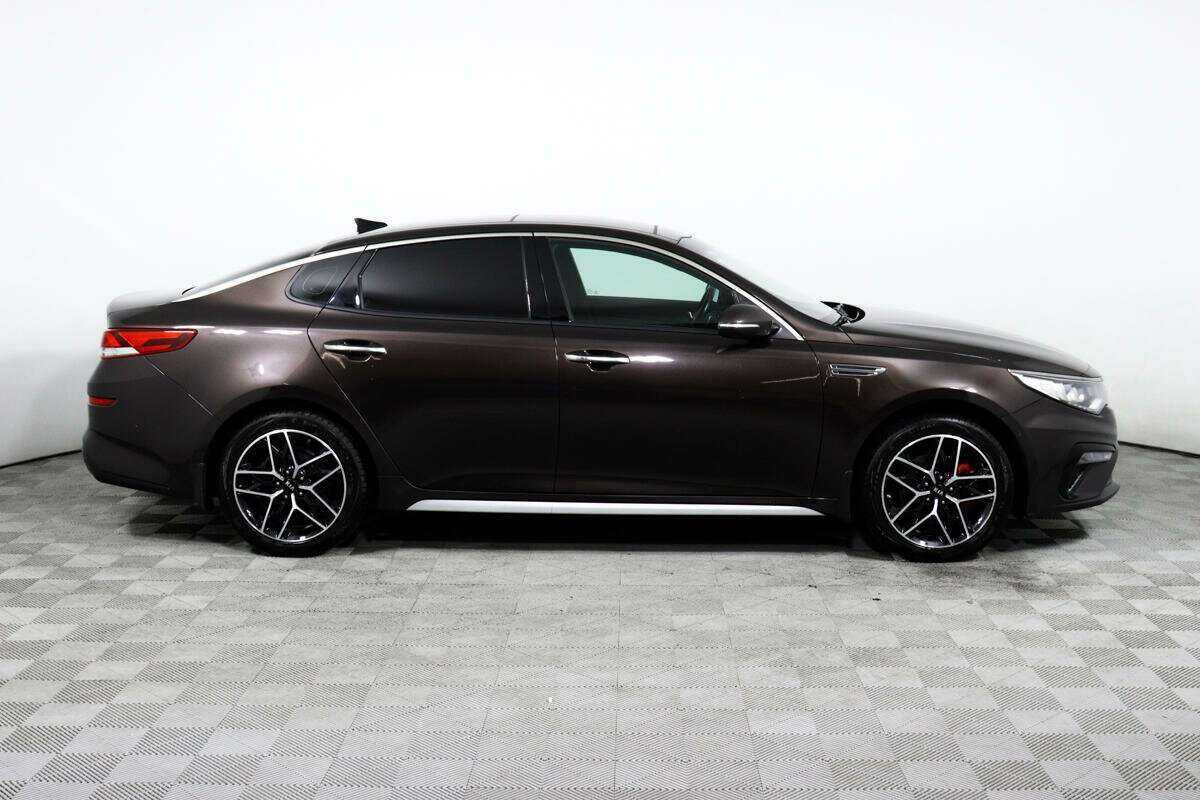 Kia Optima 2018 года с пробегом. Фото: #3