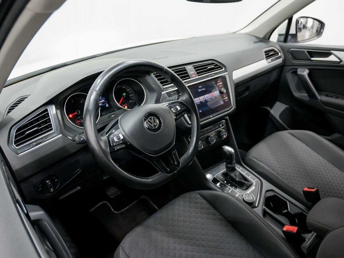 Volkswagen Tiguan 2018 года с пробегом. Фото: #15