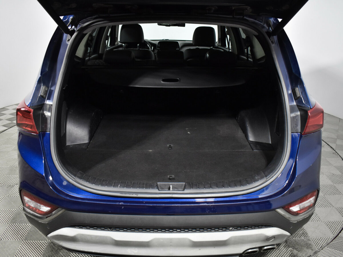 Hyundai Santa Fe 2019 года с пробегом. Фото: #20