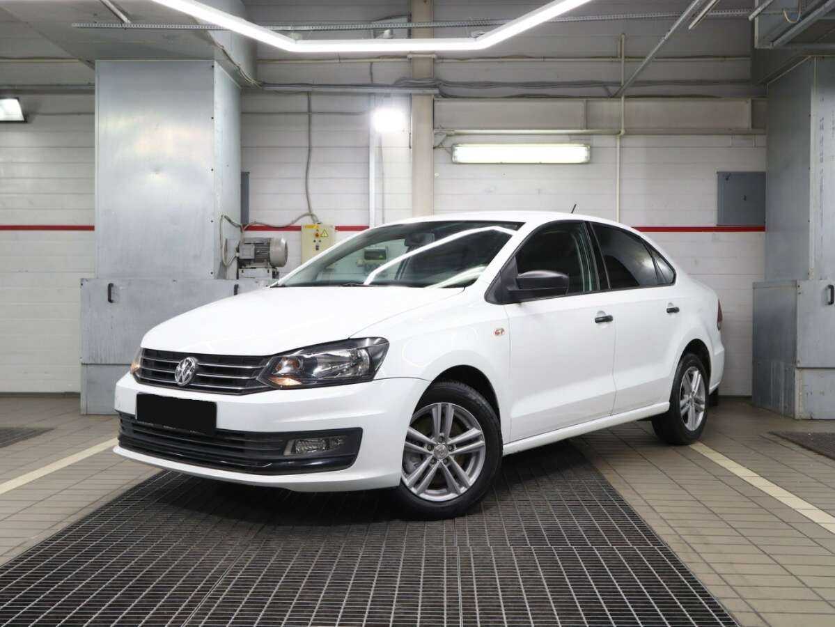 Volkswagen Polo 2017 года с пробегом. Посмотреть фото