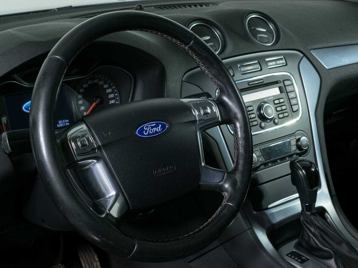Ford Mondeo 2013 года с пробегом. Фото: #14
