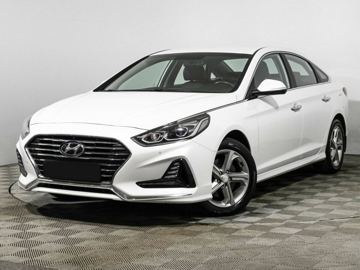 Hyundai Sonata 2019 года с пробегом. Посмотреть фото