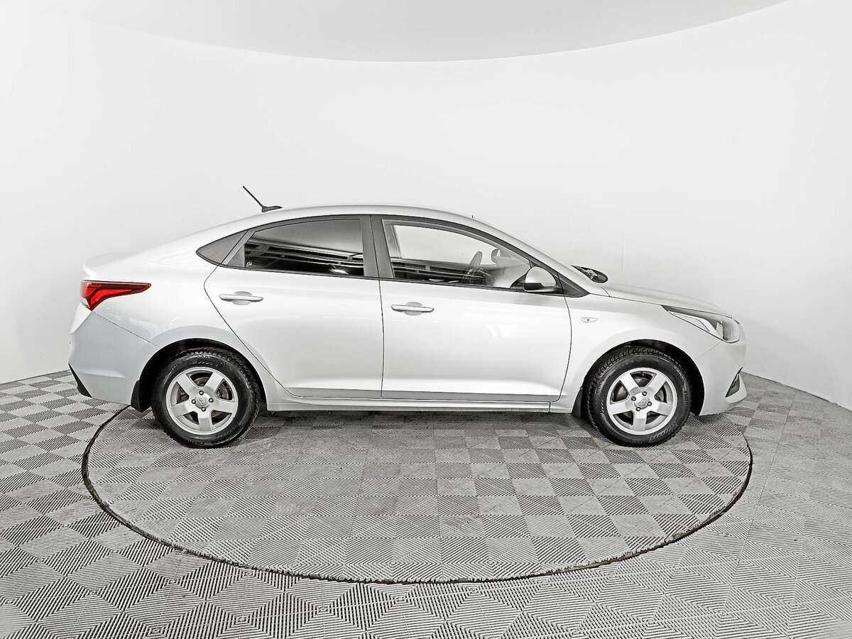 Hyundai Solaris 2017 года с пробегом. Фото: #3