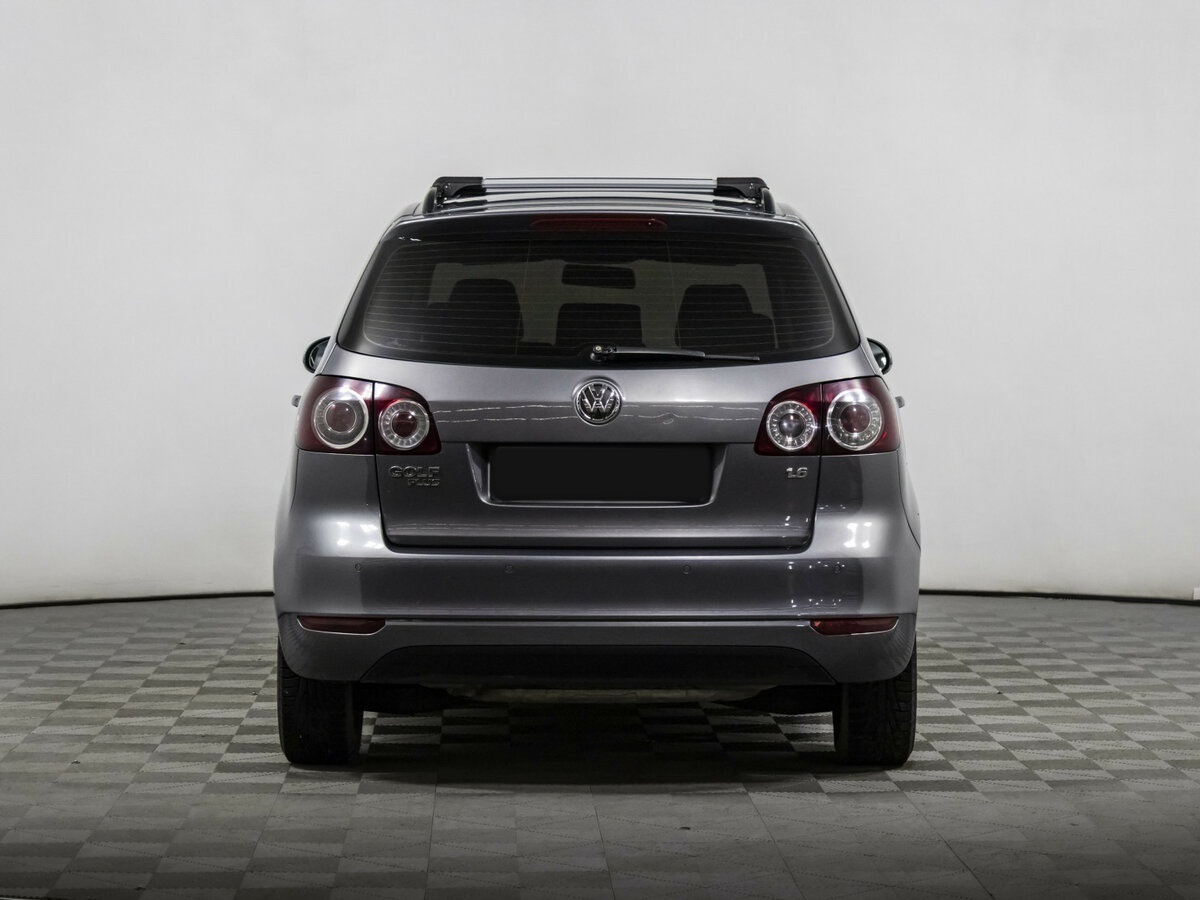 Volkswagen Golf Plus 2013 года с пробегом. Фото: #4