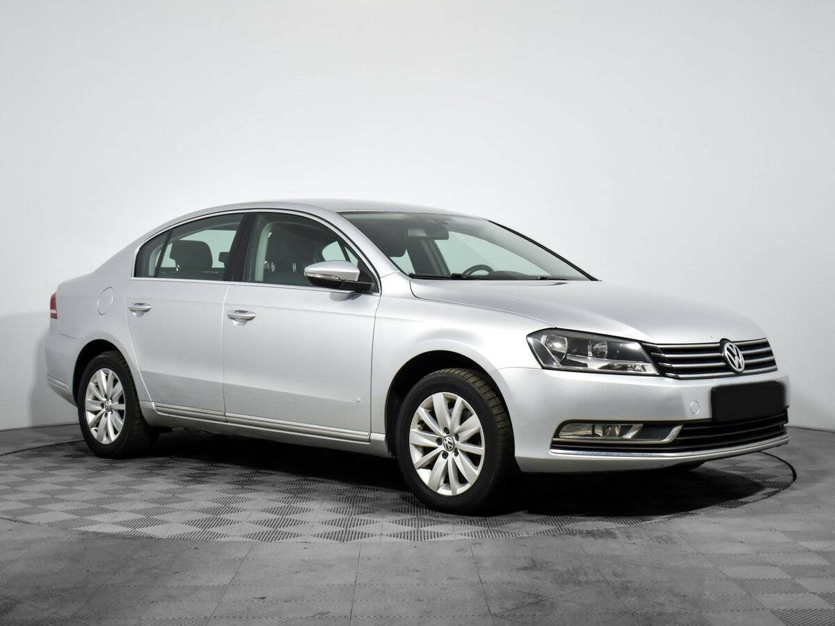 Volkswagen Passat 2012 года с пробегом. Фото: #2