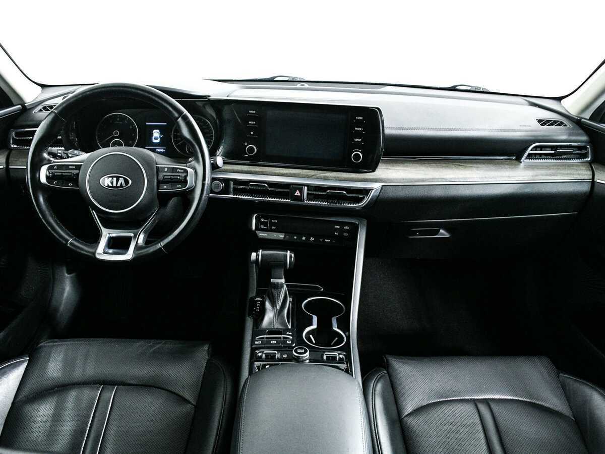 Kia K5 2020 года с пробегом. Фото: #10