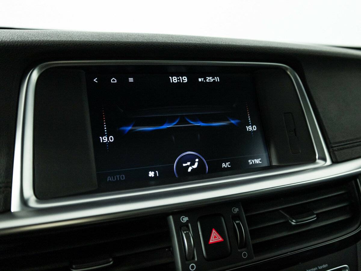 Kia Optima 2019 года с пробегом. Фото: #18