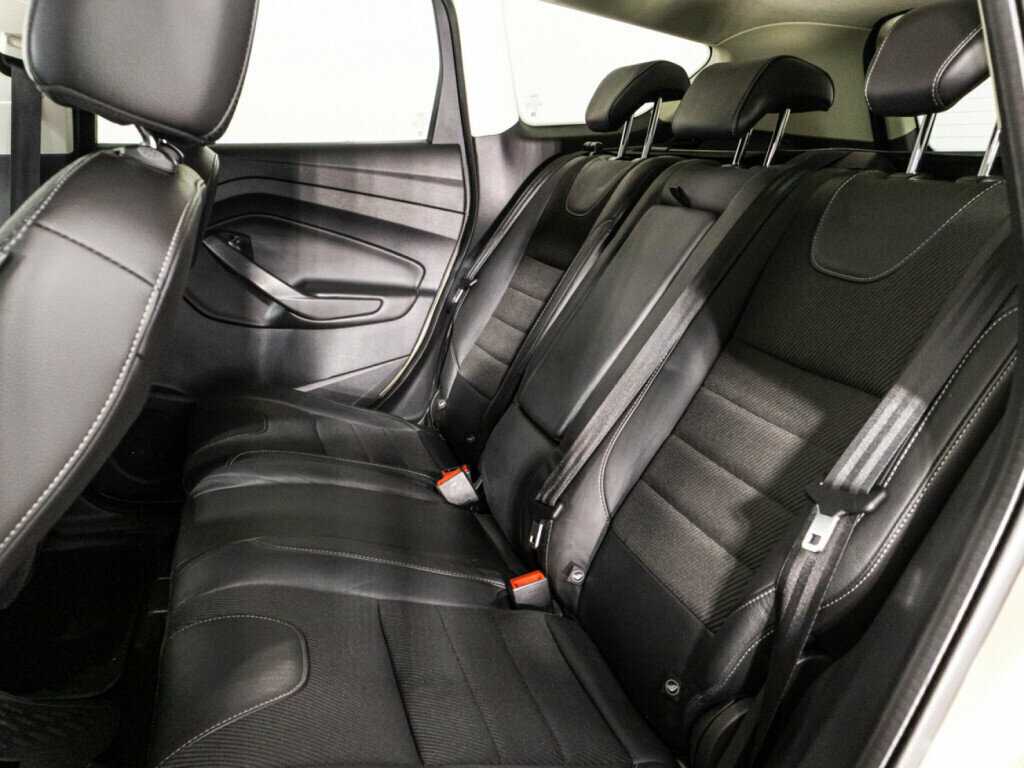 Ford Kuga 2013 года с пробегом. Фото: #9