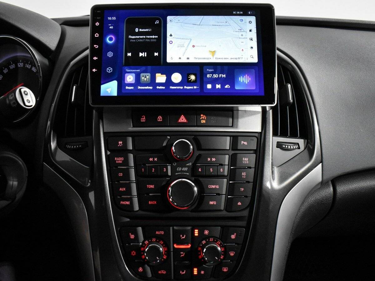 Opel Astra 2013 года с пробегом. Фото: #11
