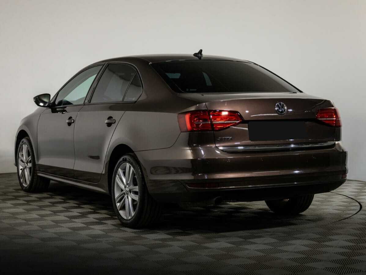 Volkswagen Jetta 2016 года с пробегом. Фото: #5
