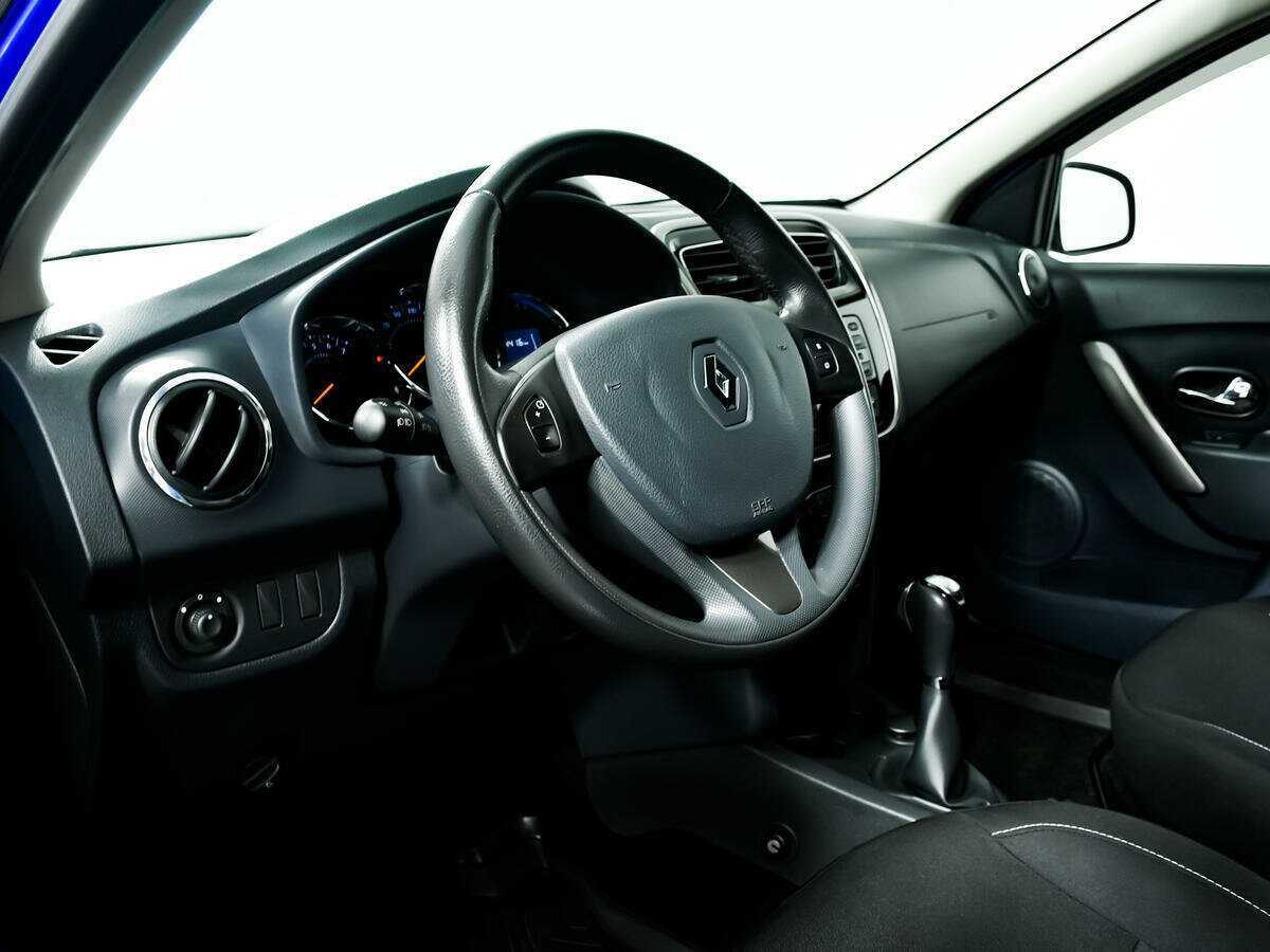 Renault Sandero 2016 года с пробегом. Фото: #12