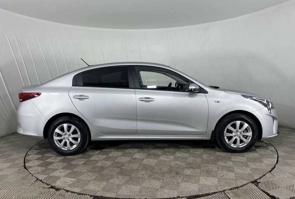 Kia Rio 2021 года с пробегом. Фото: #3