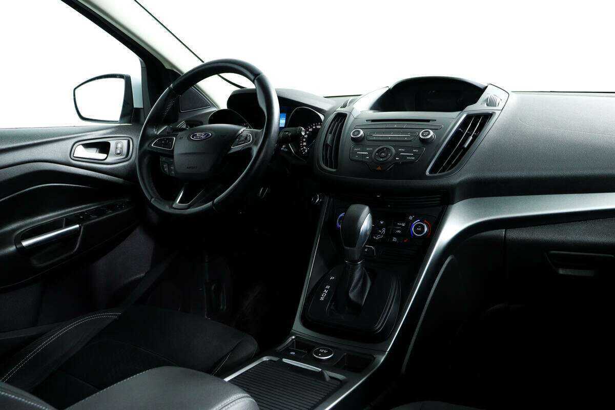 Ford Kuga 2018 года с пробегом. Фото: #8
