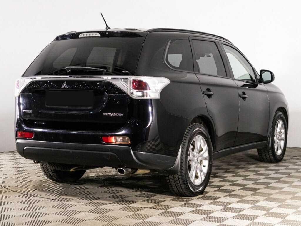 Mitsubishi Outlander 2012 года с пробегом. Фото: #4