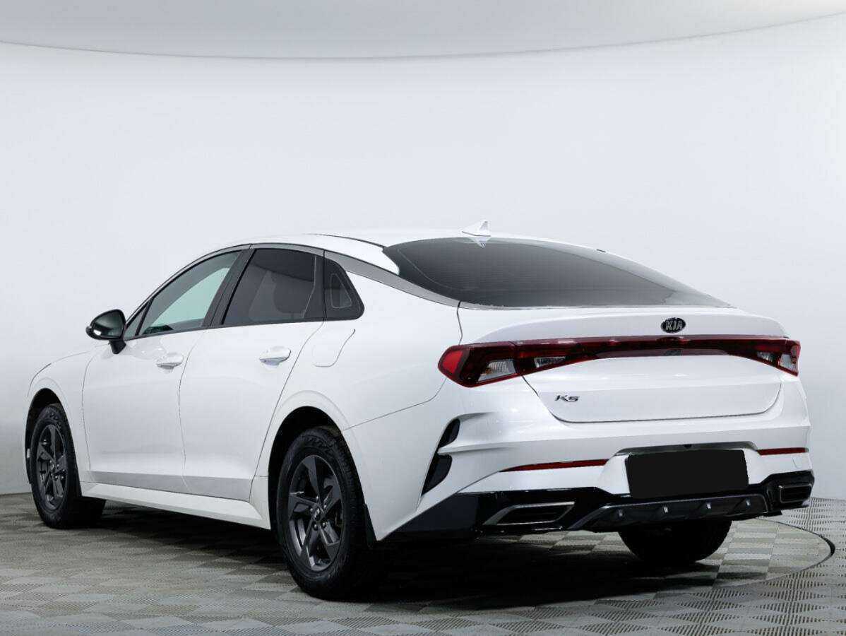 Kia K5 2021 года с пробегом. Фото: #5
