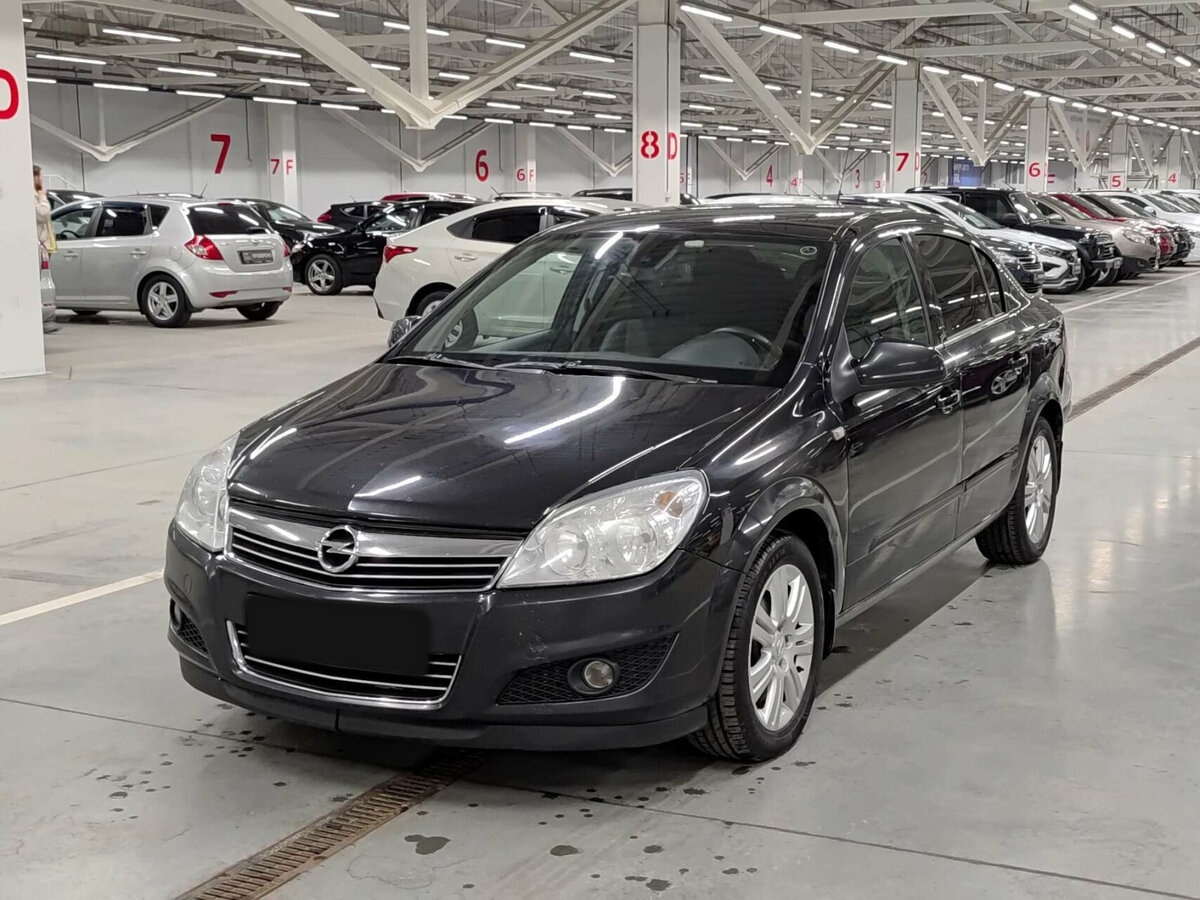 Opel Astra 2012 года с пробегом. Фото: #0